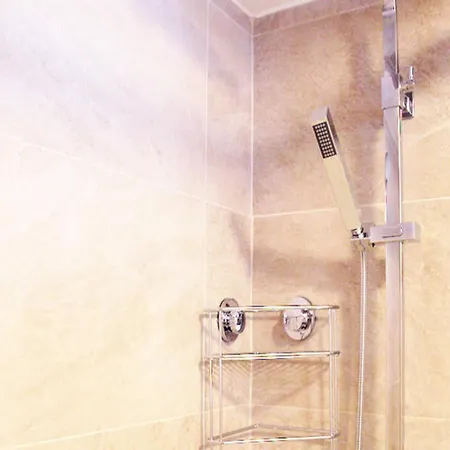 شقة 2 Min Walk To Beach - Private Solarium Bungalow *